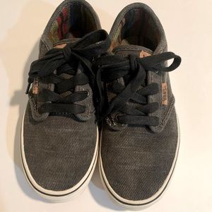 Boy's Lace-up Grey VANS sz 2.5